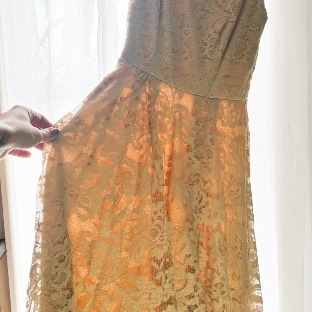 Elegant Lace cream Dress XS